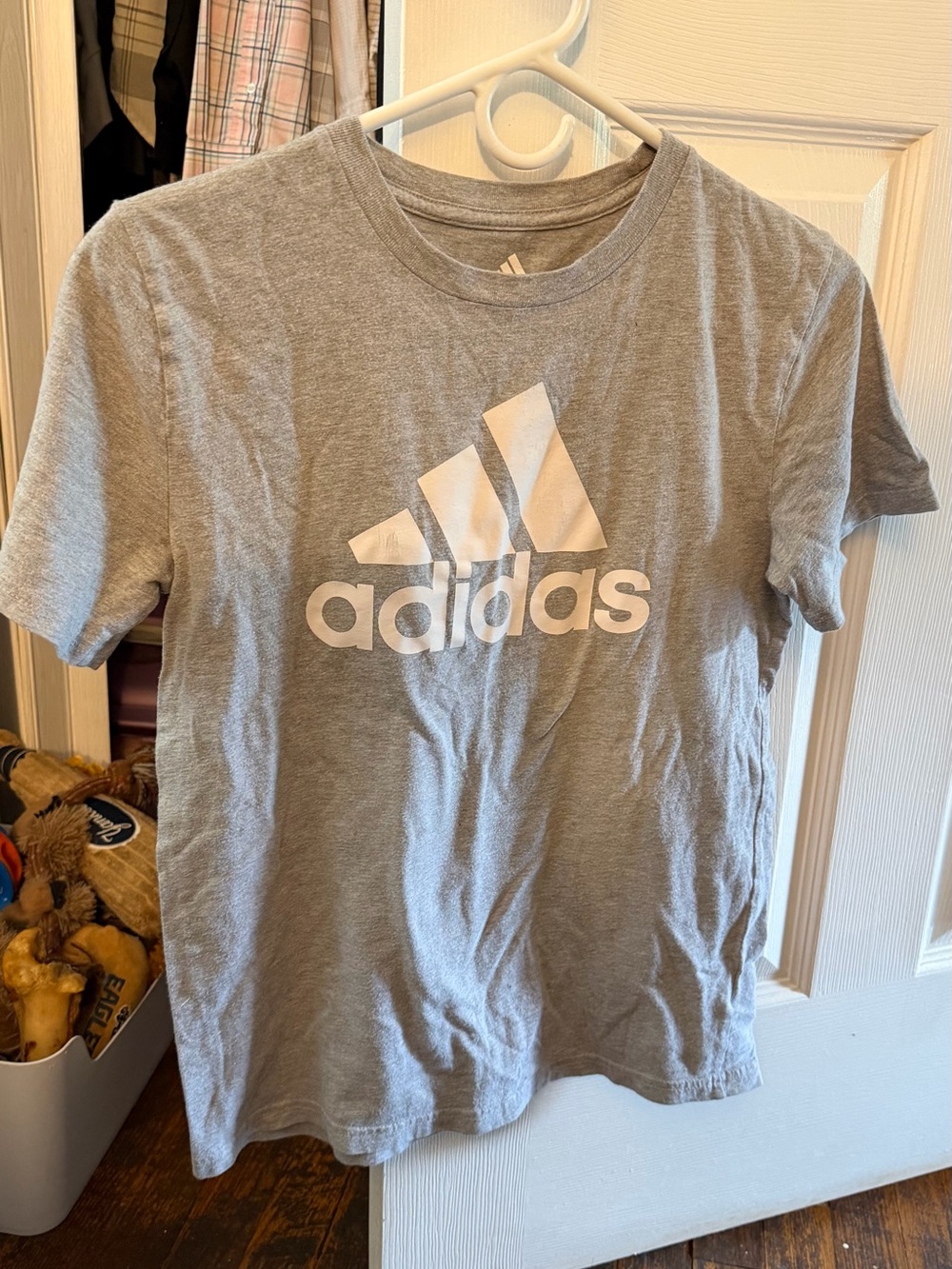 Boy’s Adidas Gray Logo T‑Shirt, Size M (10/12) EUC
